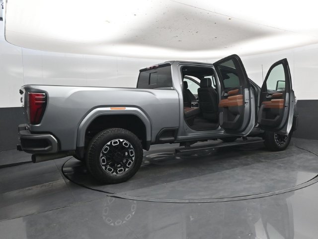 Used 2025 GMC Sierra 3500 Denali Ultimate AWD/4WD image 60