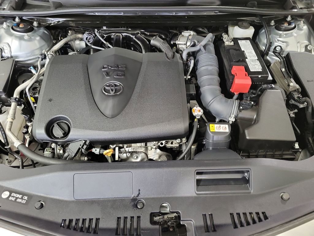 Used 2024 Toyota Camry XSE w/ Navigation Package image 23