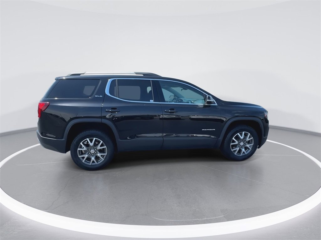 Used 2023 GMC Acadia SLE w/ Driver Convenience Package image 9