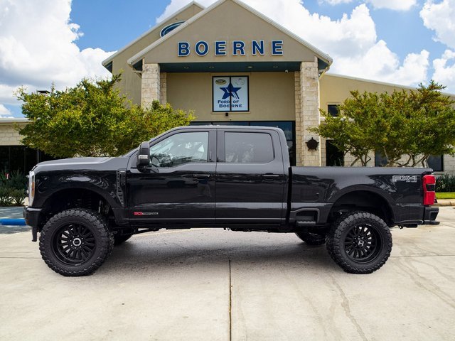 Used 2024 Ford F250 Lariat w/ Lariat Ultimate Package image 2