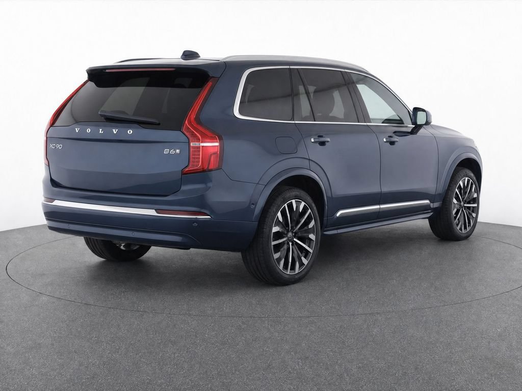 Certified 2026 Volvo XC90 B6 Plus AWD/4WD image 4