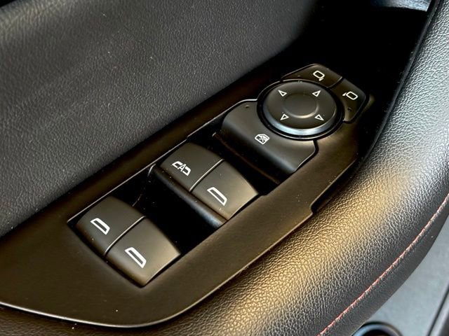 Used 2023 Chevrolet Blazer RS w/ Enhanced Convenience Package FWD image 13