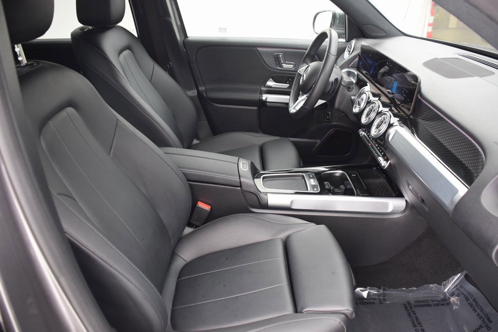 Used 2024 Mercedes-Benz EQB 300 4MATIC image 15