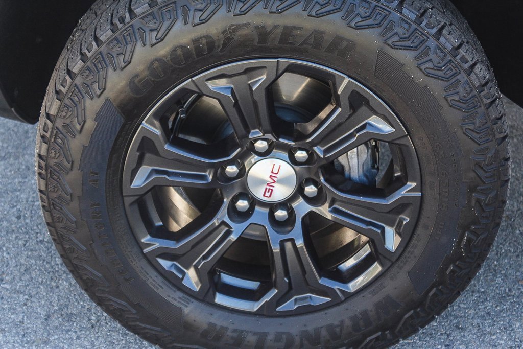 Used 2023 GMC Canyon Elevation w/ Elevation Premium Package image 10