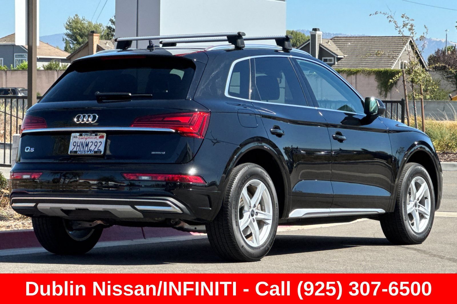 Used 2023 Audi Q5 2.0T Premium w/ Convenience Package AWD/4WD image 4