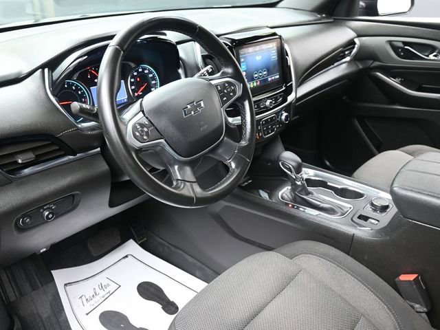 Used 2023 Chevrolet Traverse LT image 14