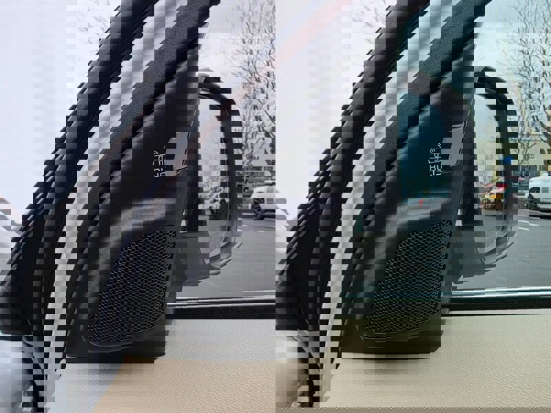 Used 2015 Volvo XC70 T6 Platinum w/ Protection Package image 21