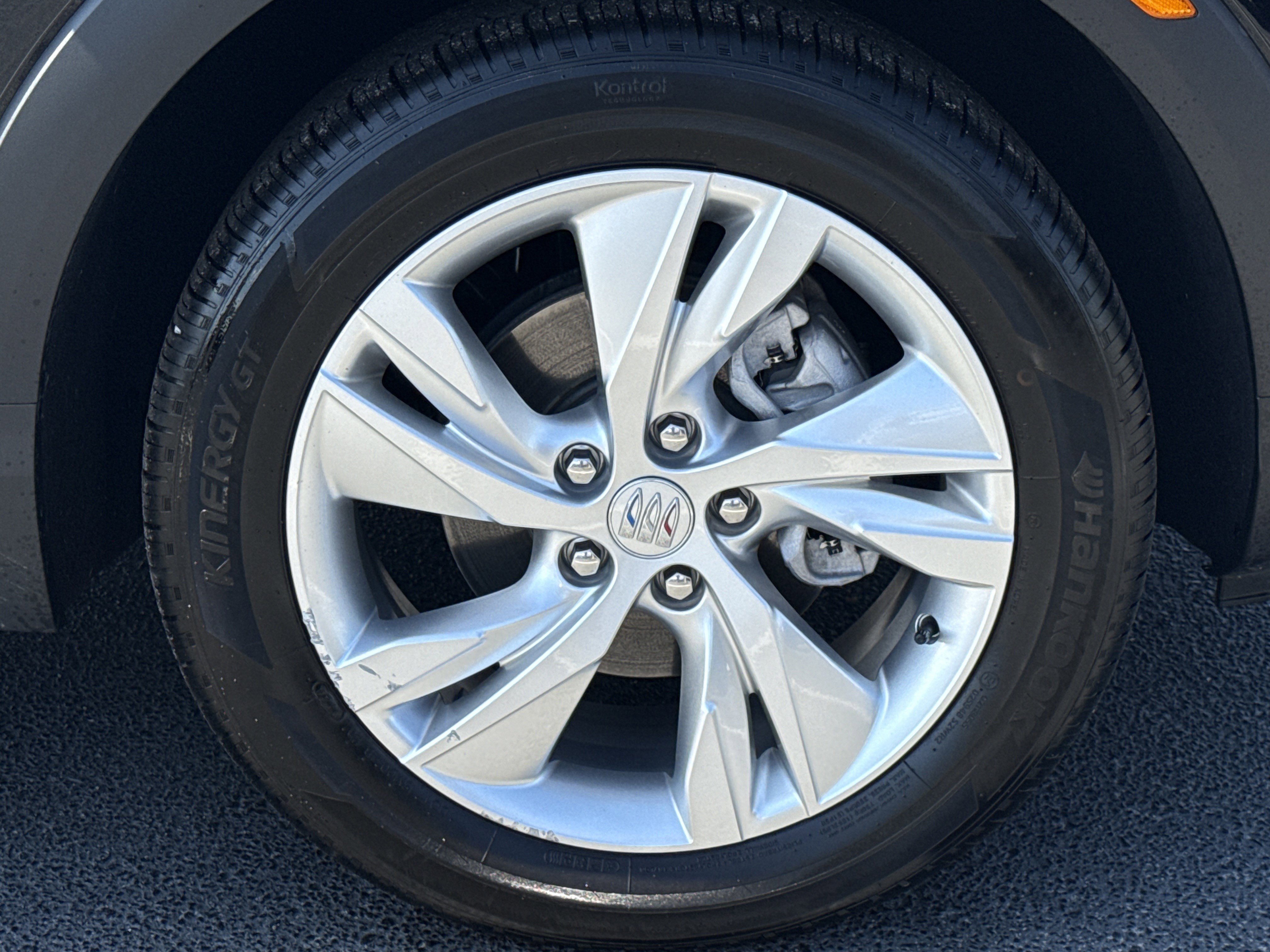 Used 2024 Buick Encore GX Preferred image 13