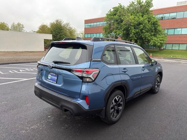 Used 2025 Subaru Forester AWD/4WD image 7