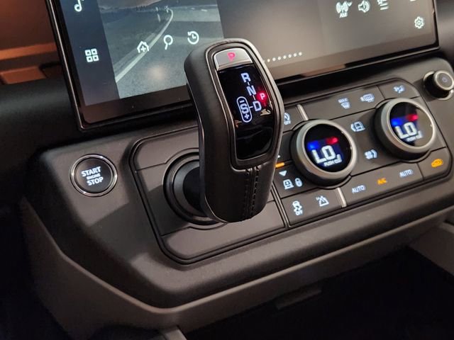 New 2026 Land Rover Defender 110 X image 20