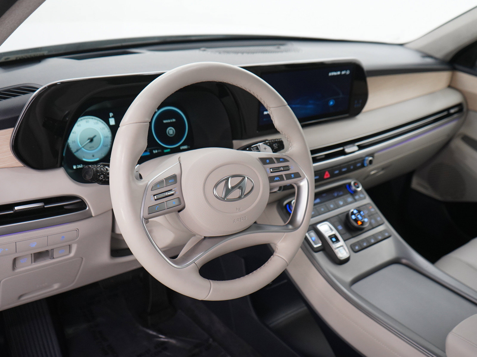Certified 2024 Hyundai Palisade Limited AWD/4WD image 21