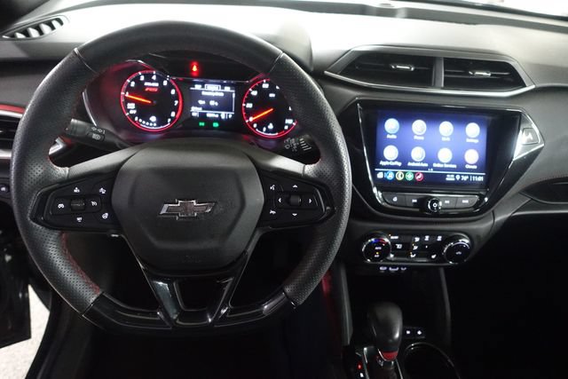 Used 2023 Chevrolet TrailBlazer RS w/ Convenience Package FWD image 12
