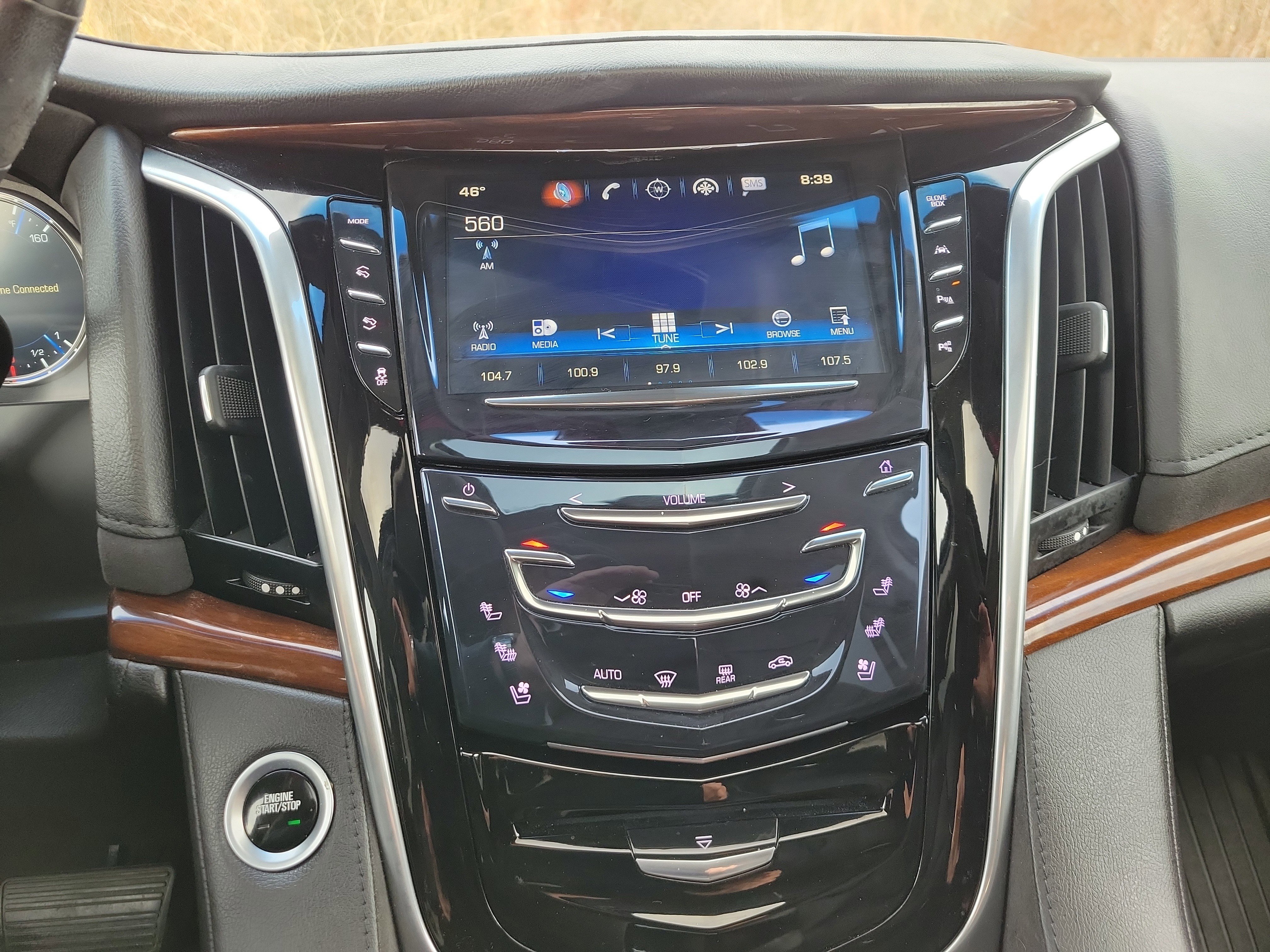 Used 2019 Cadillac Escalade Luxury image 26