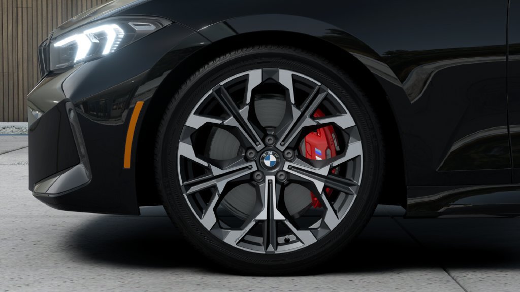 New 2026 BMW 330i Sedan w/ M Sport Package RWD image 32