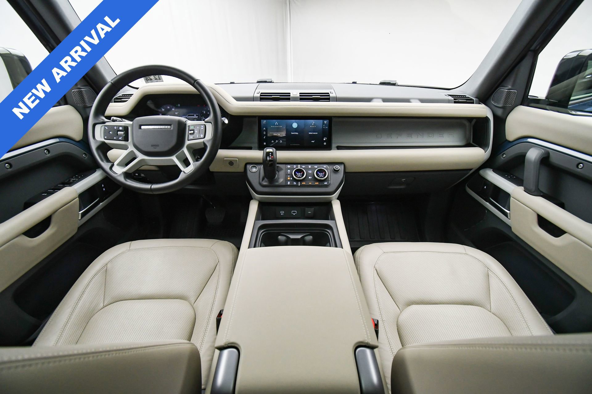 Used 2024 Land Rover Defender 110 S image 12