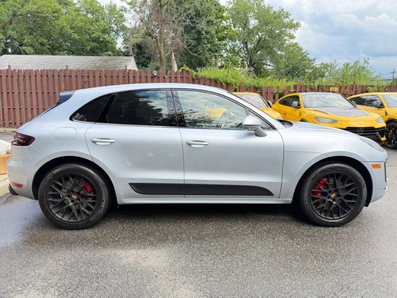 Used 2017 Porsche Macan GTS AWD/4WD image 5