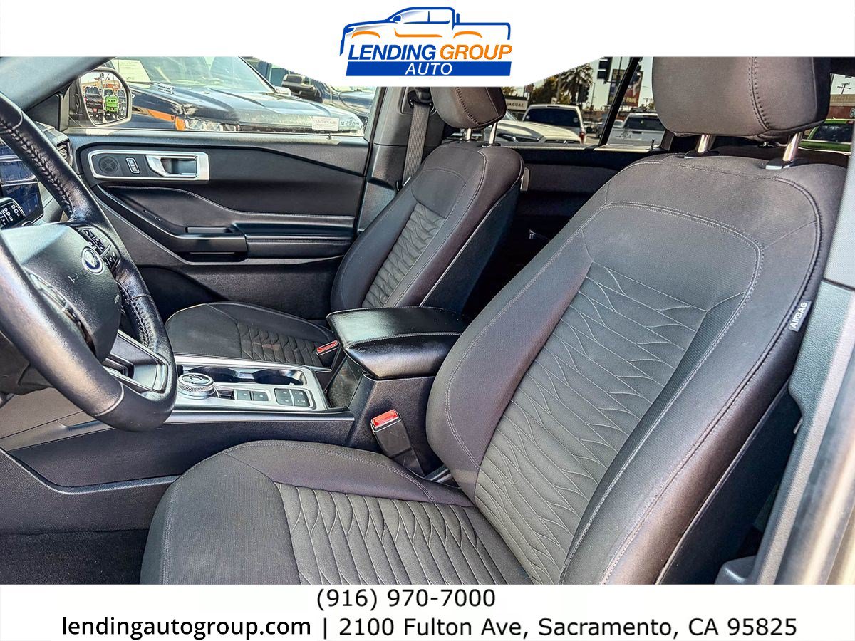 Used 2020 Ford Explorer XLT RWD image 16