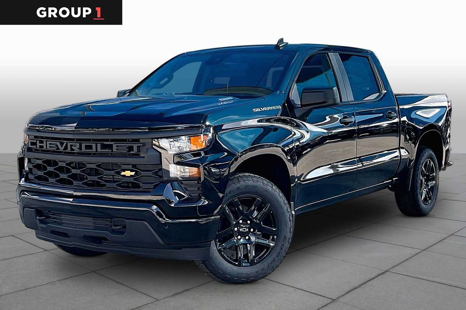 New 2026 Chevrolet Silverado 1500 Custom AWD/4WD image 1