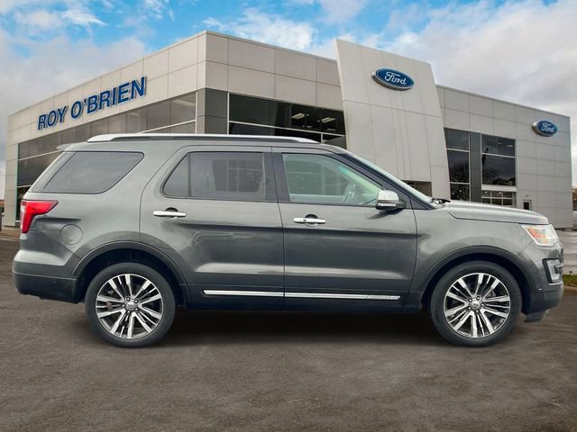 Used 2016 Ford Explorer Platinum AWD/4WD image 6