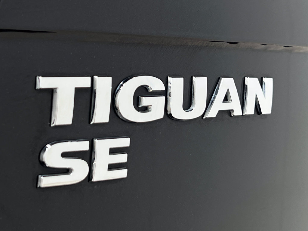 Used 2020 Volkswagen Tiguan SE AWD/4WD image 40