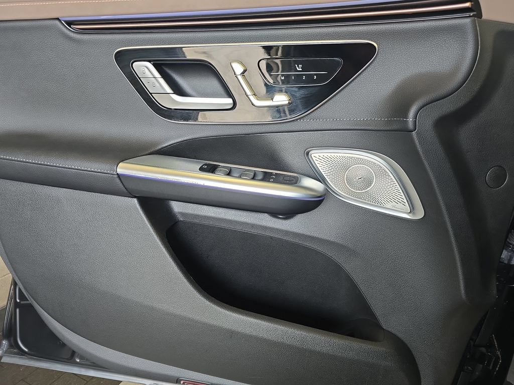 Certified 2023 Mercedes-Benz EQE 350+ SUV image 27
