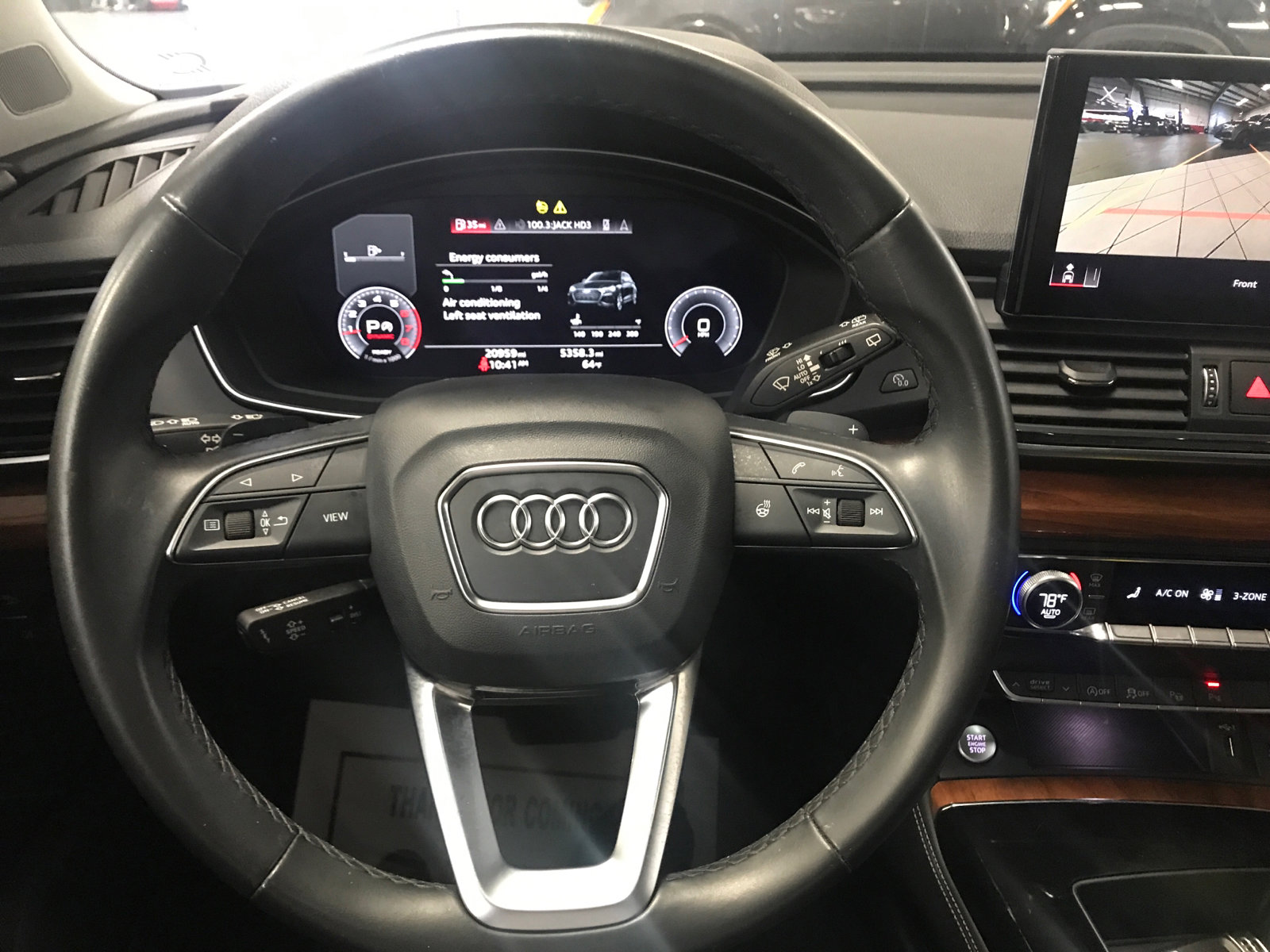 Used 2023 Audi Q5 Prestige w/ Prestige Package image 21