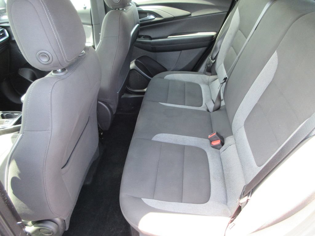 Certified 2023 Chevrolet TrailBlazer LS FWD image 12