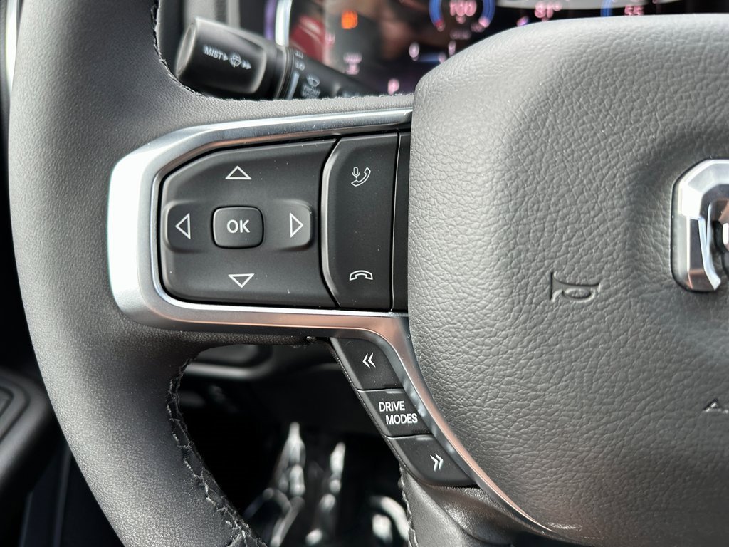 New 2026 RAM 1500 4x4 Crew Cab image 24