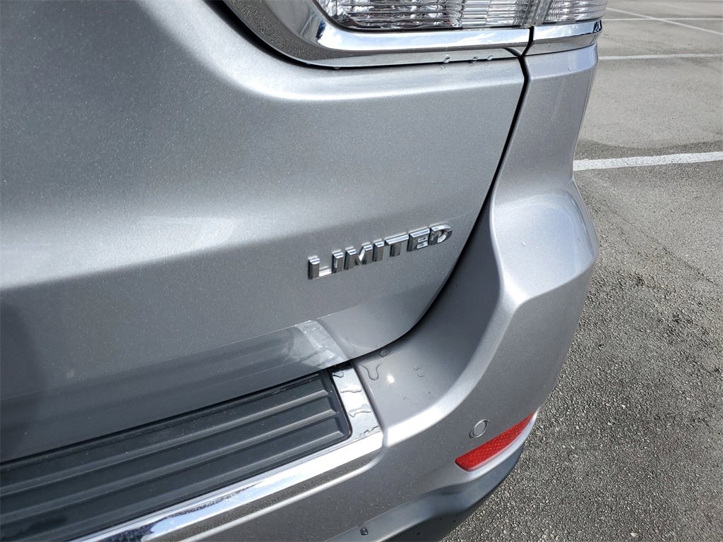 Used 2019 Jeep Grand Cherokee Limited image 5