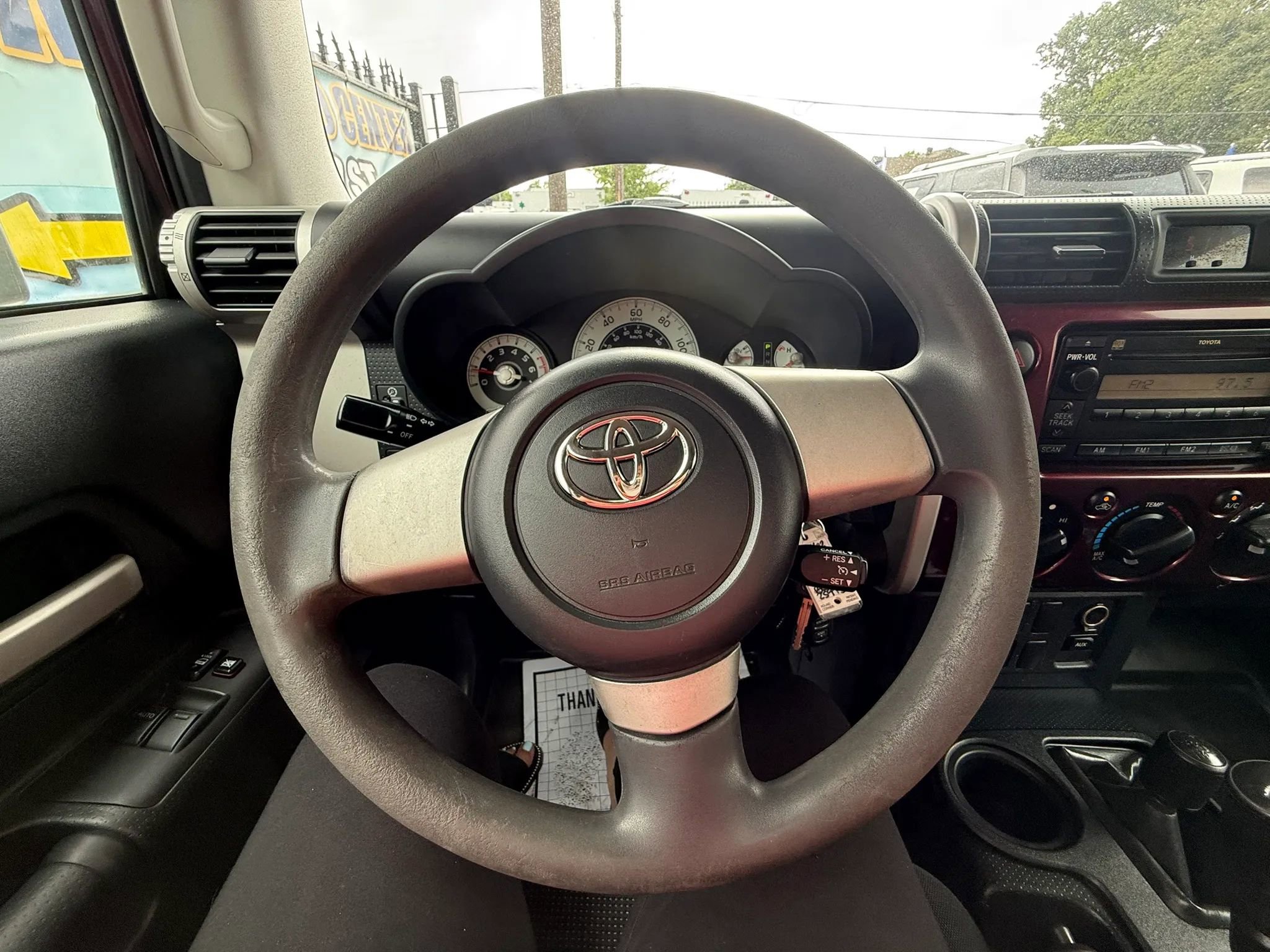 Used 2007 Toyota FJ Cruiser 4WD image 9