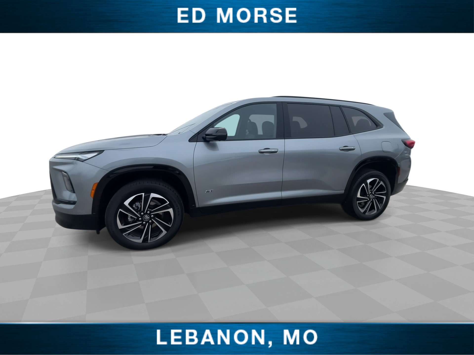 Used 2025 Buick Enclave Sport Touring image 4