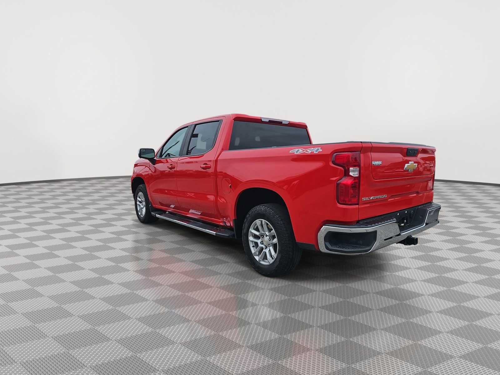 Used 2023 Chevrolet Silverado 1500 LT w/ Max Trailering Package AWD/4WD image 6