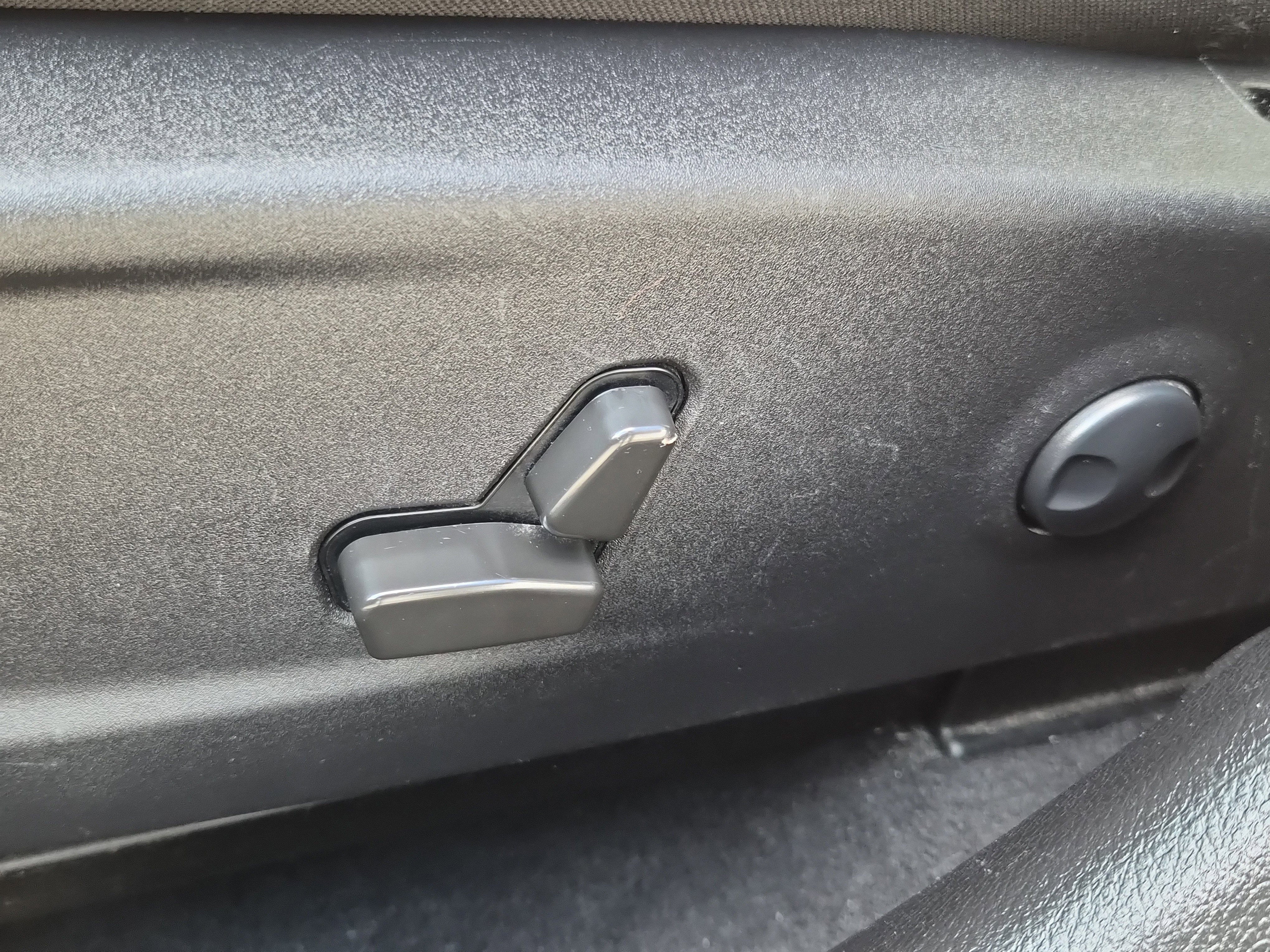 Used 2022 Dodge Charger R/T image 21