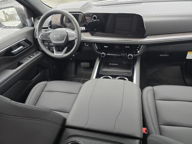 New 2026 Chevrolet Suburban Z71 w/ Z71 Off-Road Package AWD/4WD image 22