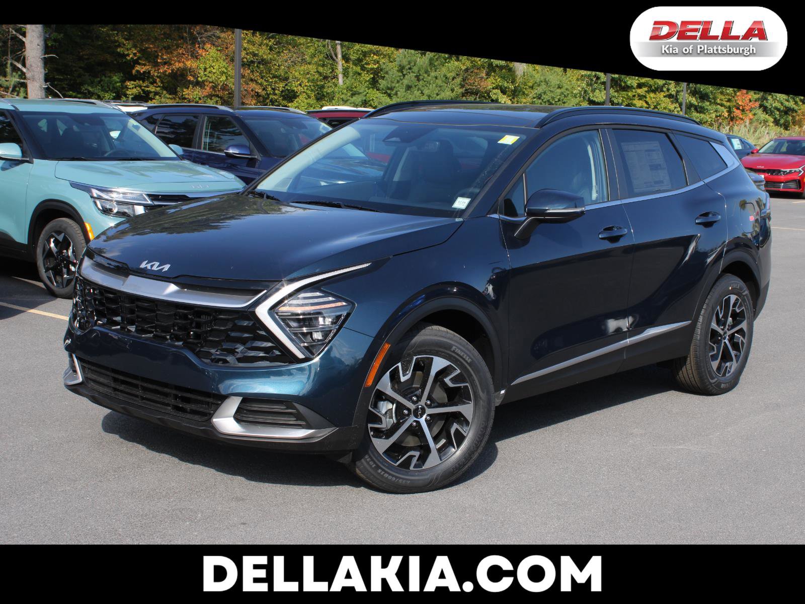 New 2025 Kia Sportage EX w/ EX Premium Package