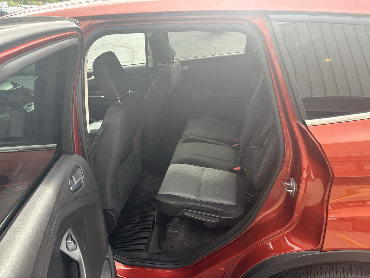 Used 2019 Ford Escape SE AWD/4WD image 13