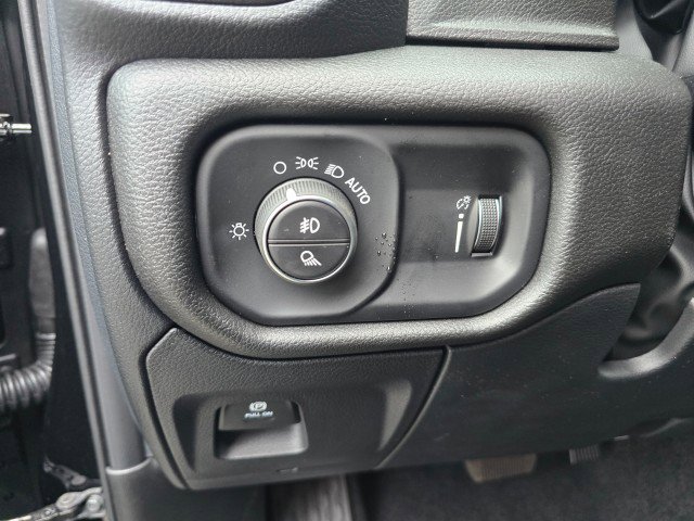 New 2026 RAM 1500 Classic Warlock image 26