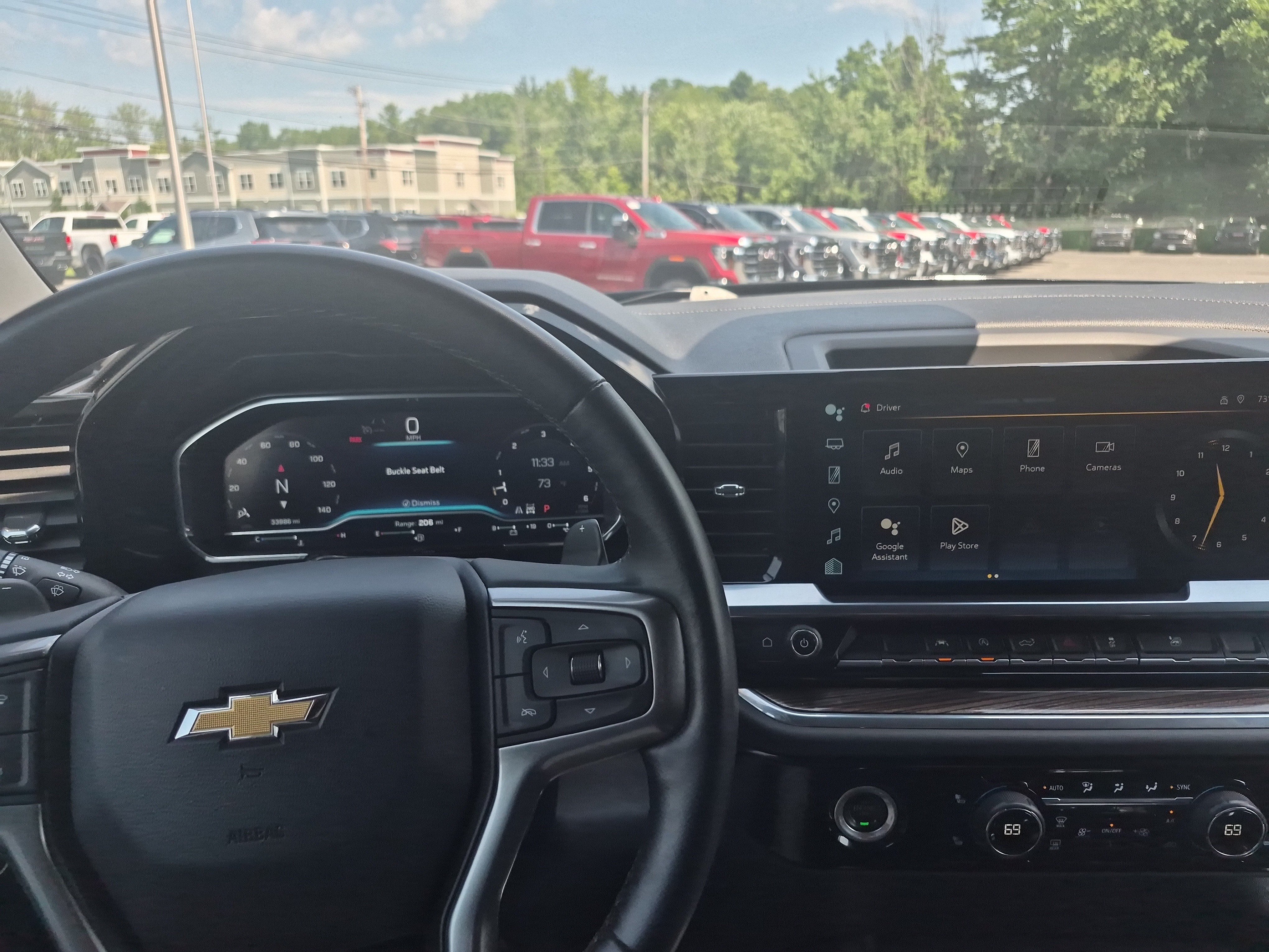 Used 2023 Chevrolet Silverado 1500 LT AWD/4WD image 11
