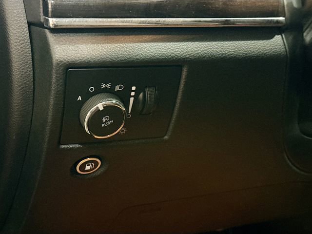 Used 2018 Jeep Grand Cherokee Trailhawk w/ Trailhawk Luxury Group image 11