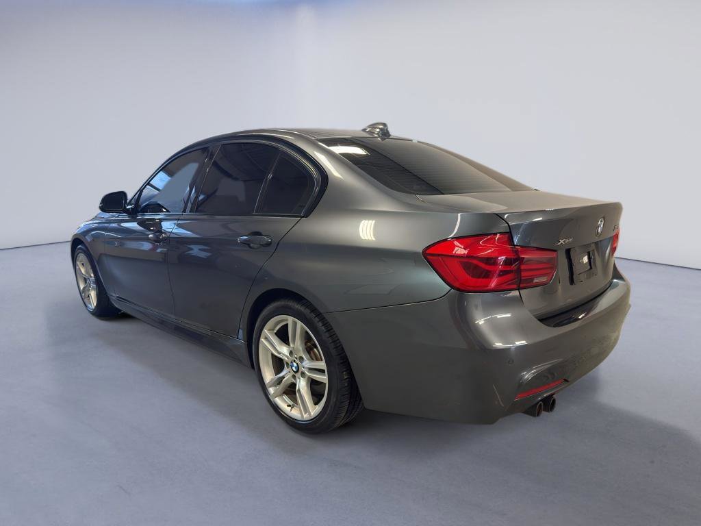 Used 2016 BMW 328i xDrive Sedan AWD/4WD image 4