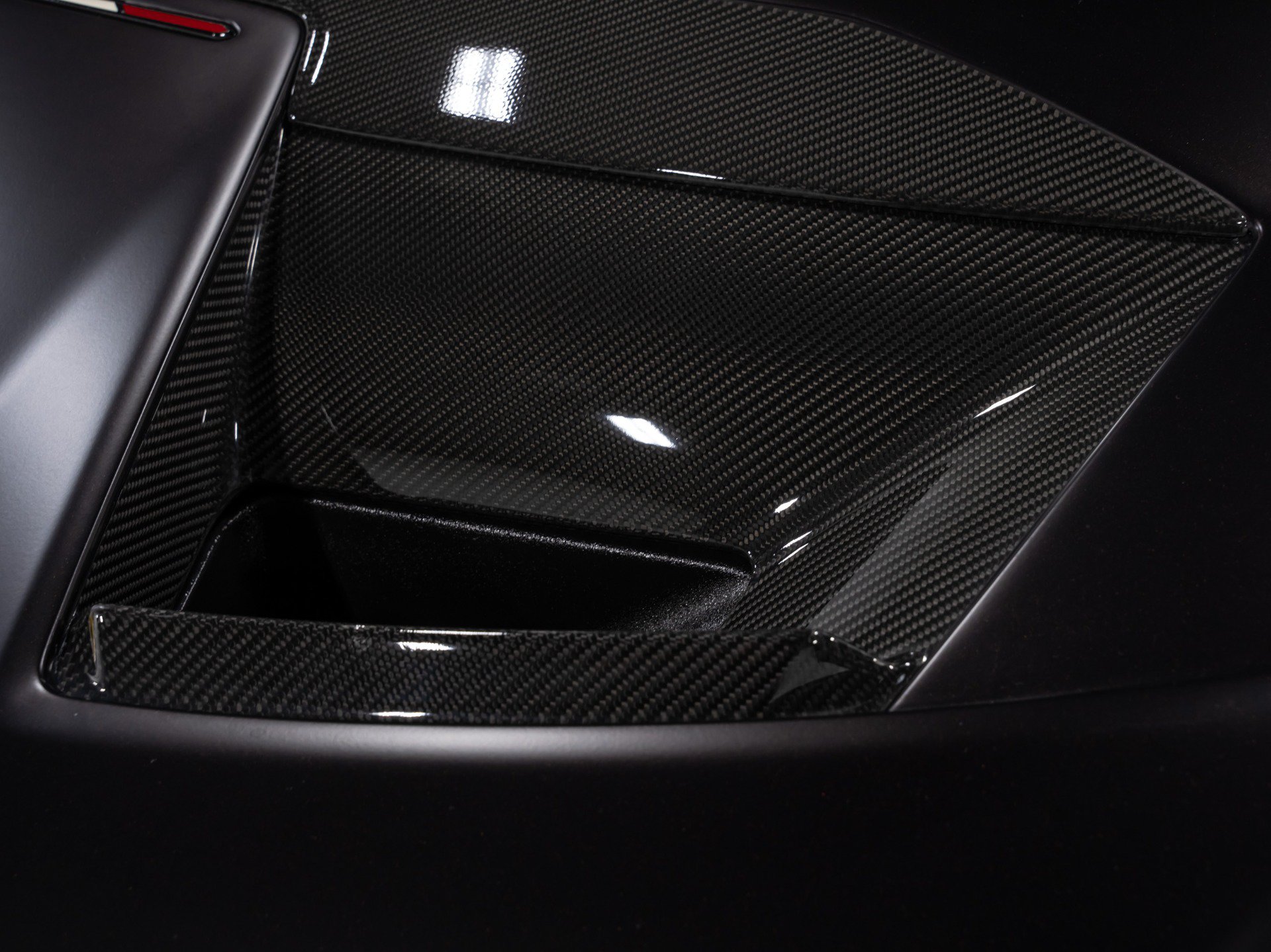 Used 2024 Lamborghini Huracan STO RWD image 18
