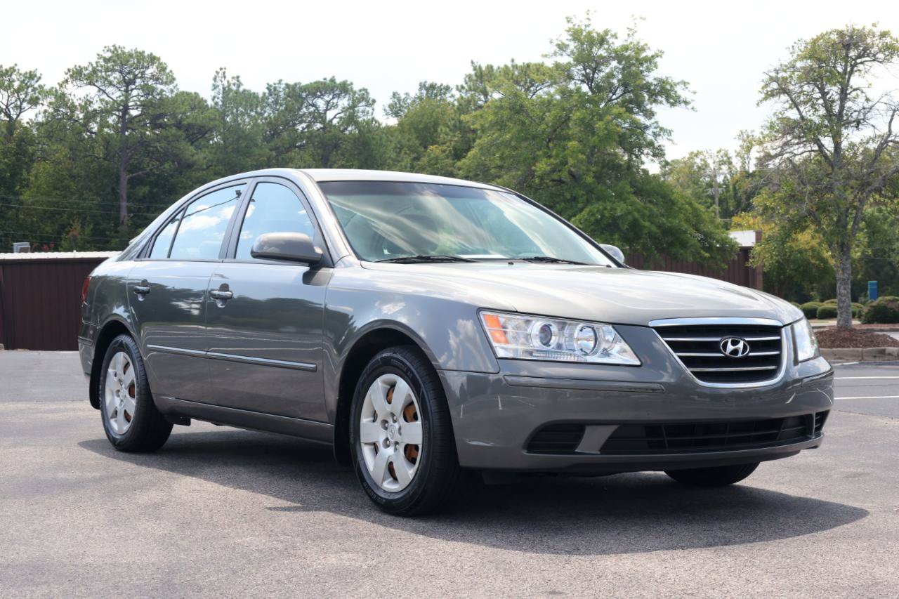 Used 2010 Hyundai Sonata GLS FWD image 7