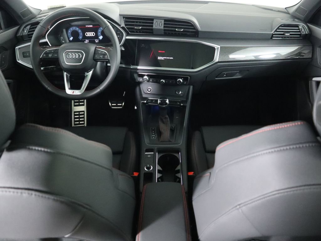 Used 2025 Audi Q3 2.0T Premium Plus w/ Premium Plus Package AWD/4WD image 15
