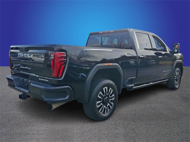 Used 2024 GMC Sierra 3500 Denali Ultimate image 4