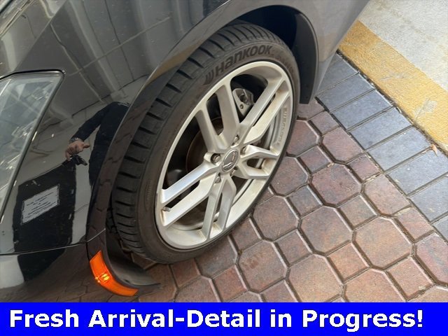 Used 2019 Chevrolet Corvette Stingray w/ Battery Protection Package image 9