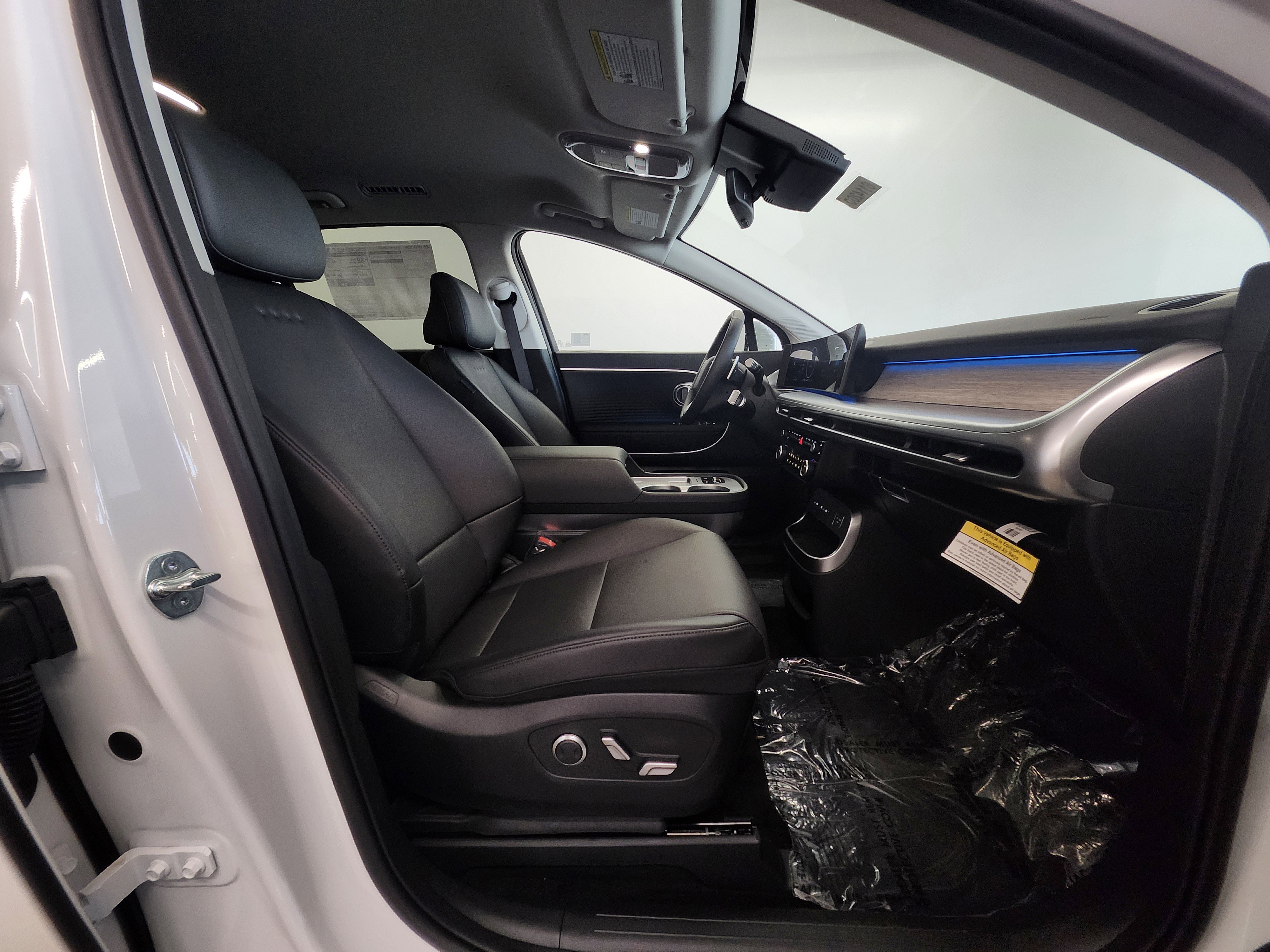 New 2026 Hyundai Ioniq 9 SEL image 18