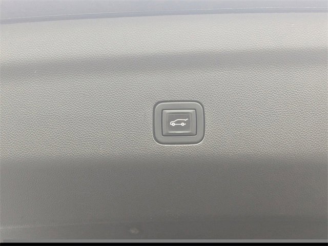 Used 2021 Chevrolet Tahoe High Country w/ Premium Package image 14