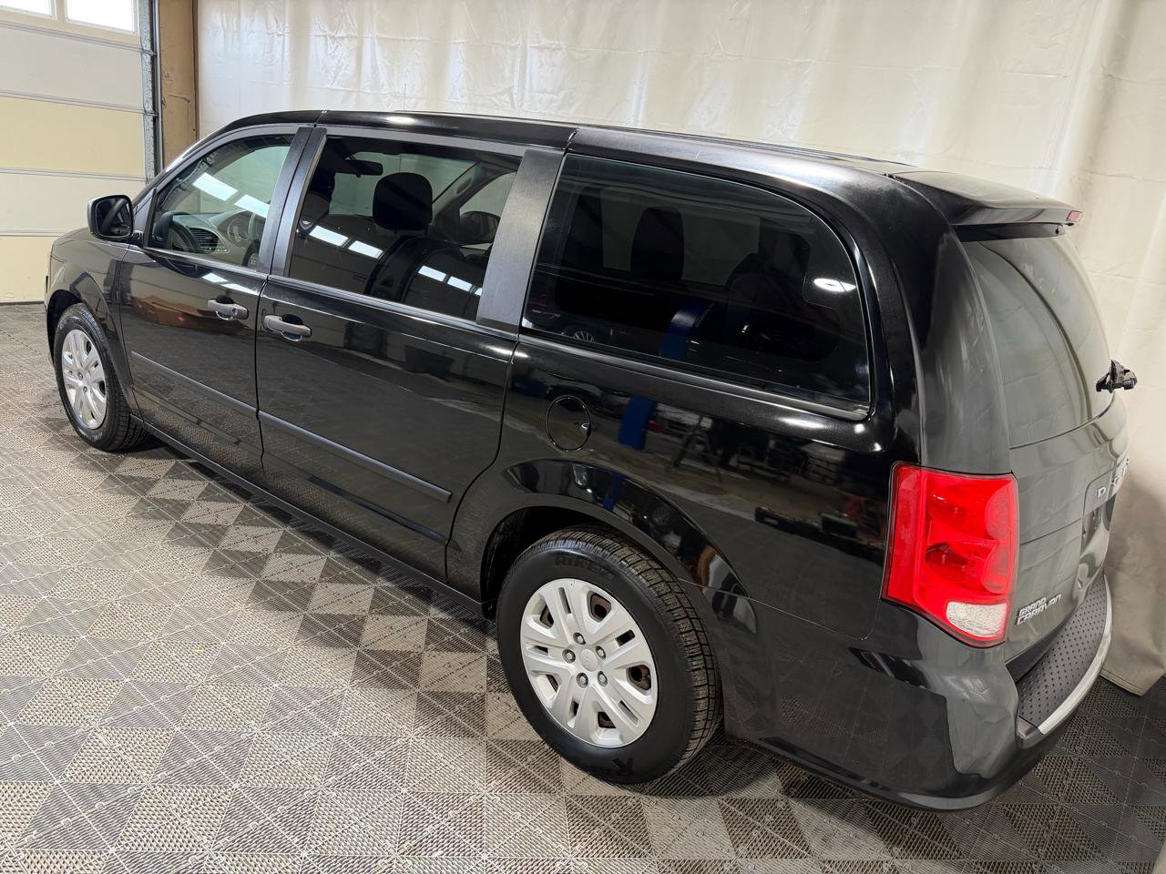 Used 2015 Dodge Grand Caravan 4dr Wgn Canada Value Package image 4
