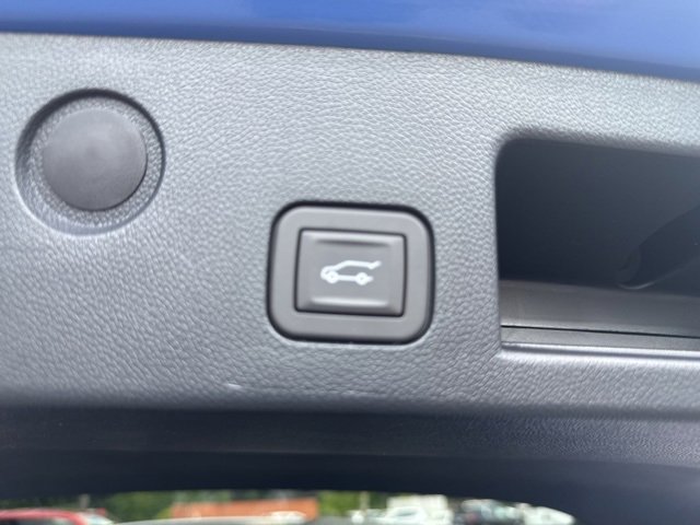 New 2026 GMC Terrain Elevation w/ Elevation Premium Package image 9