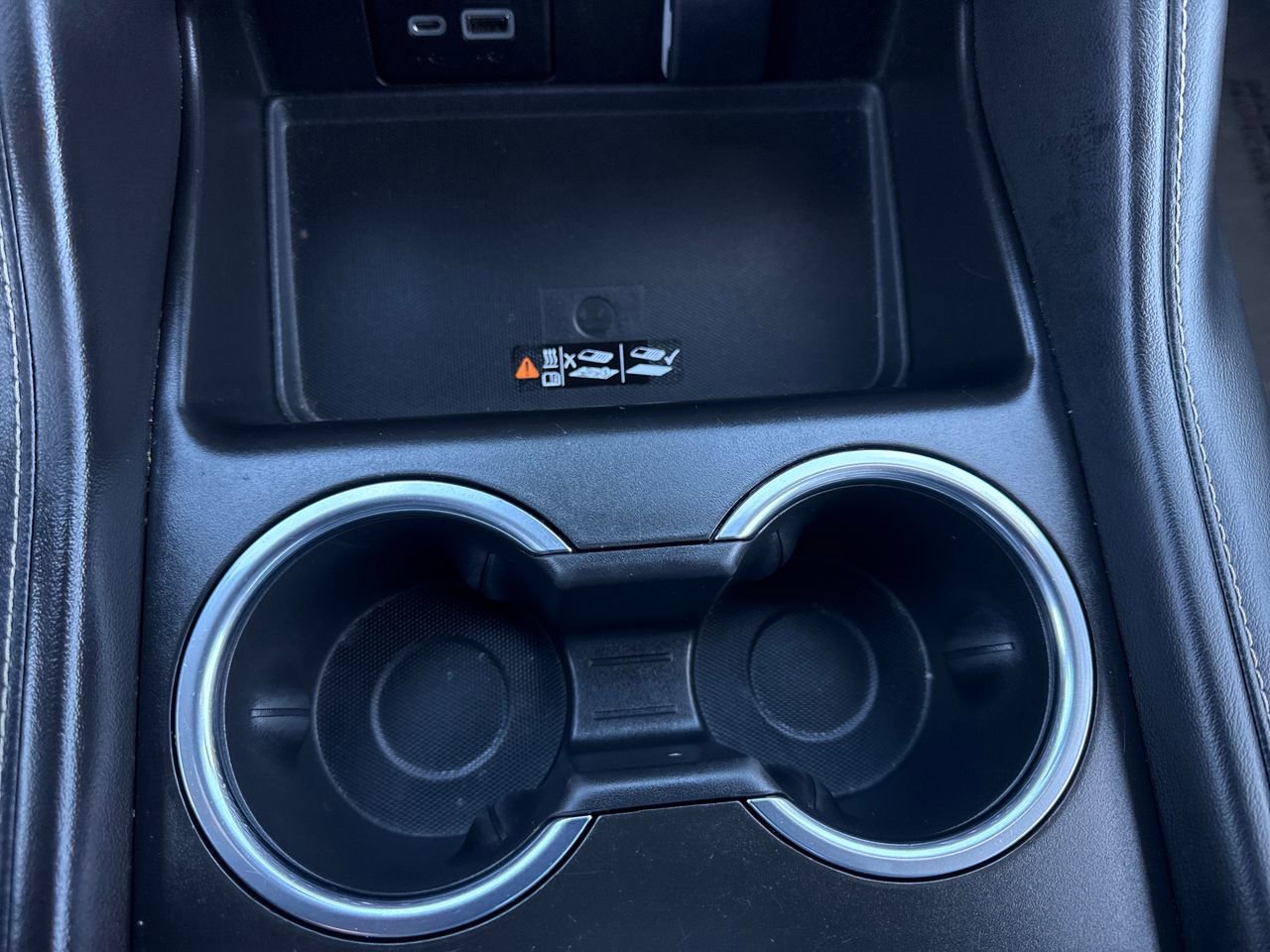 Used 2023 GMC Yukon SLT image 24